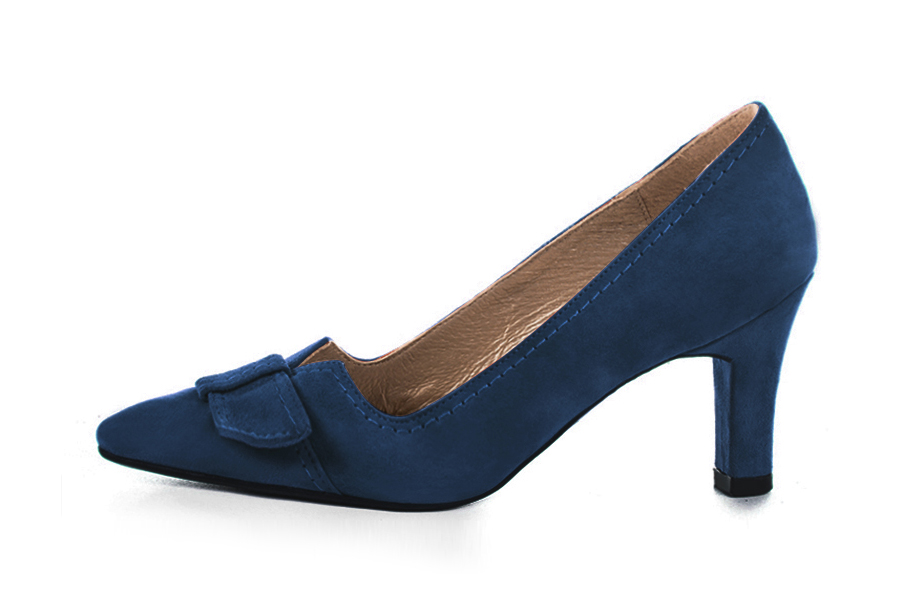 French elegance and refinement for these navy blue dress pumps, with a knot on the front, 
                available in many subtle leather and colour combinations. Possibility to customize with your colors and materials.
With its original cutout, this pretty fitted pump
will render you great services, combining comfort and distinction. 
                Matching clutches for parties, ceremonies and weddings.   
                You can customize these shoes to perfectly match your tastes or needs, and have a unique model.  
                Choice of leathers, colours, knots and heels. 
                Wide range of materials and shades carefully chosen.  
                Rich collection of flat, low, mid and high heels.  
                Small and large shoe sizes - Florence KOOIJMAN